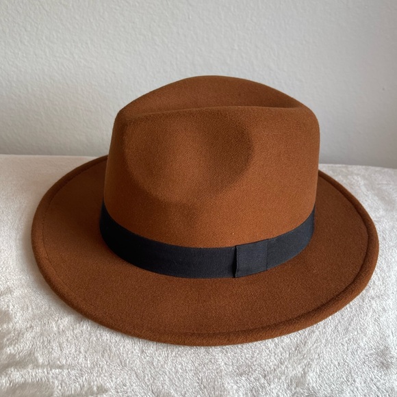 H&M Other - NWOT‎ H&M Brown Wool Fedora with Black Band